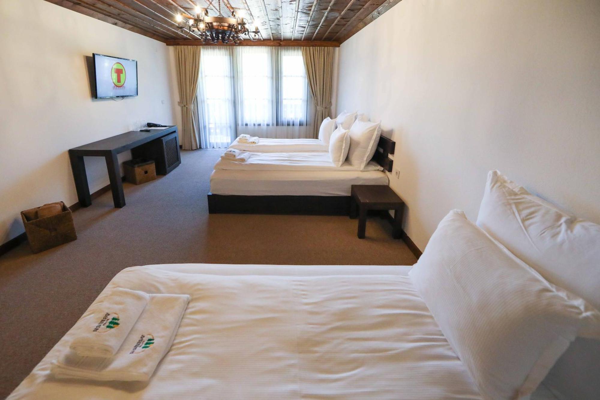 Hotel Lesjten Rum bild